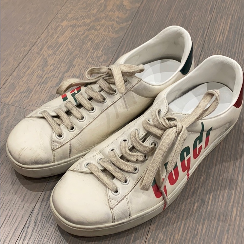 Mens Gucci sneakers